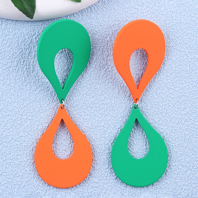 2pcs Vacation Style Hollow Waterdrop Acrylic Earrings